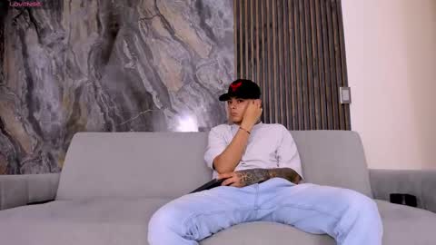 The Best Models online show from 21, 2, 2025