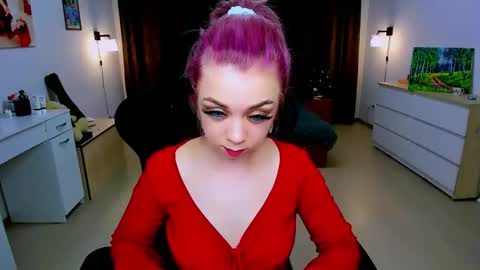 Nicole online show from 30, 12, 2024