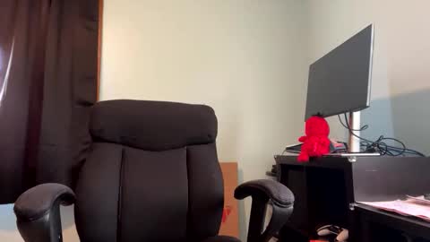 Blissful Foxtrot online show from 31, 3, 2026