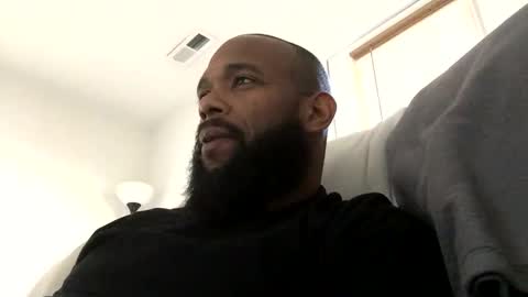 Snapshot of blksurfher chatting on 8, 3, 2025 blksurfher online show from 8, 3, 2025