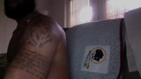 Snapshot of blksurfher chatting on 15, 11, 2025 blksurfher online show from 15, 11, 2025