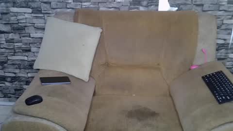 Snapshot of blonde_creamy chatting on 18, 6, 2026 blonde_creamy online show from 18, 6, 2026