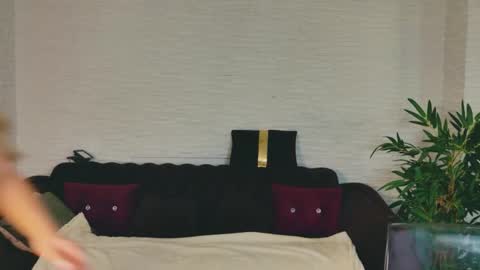 Kiki online show from 18, 4, 2026