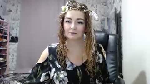 Snapshot of blondmilfs chatting on 22, 1, 2025 BlondMILfs online show from 22, 1, 2025