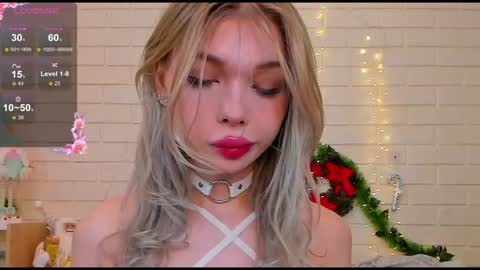 Snapshot of blondy_fina chatting on 8, 1, 2026 blondy_fina online show from 8, 1, 2026