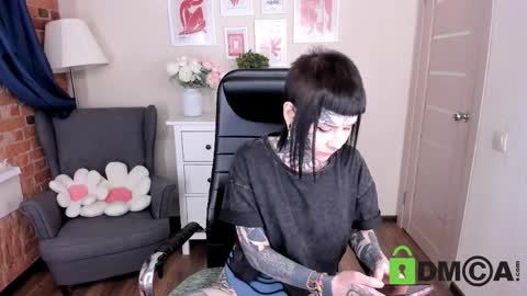 Mary online show from 8, 4, 2026