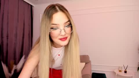 Sophia online show from 7, 2, 2025