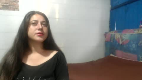 Snapshot of bloondeekinky chatting on 8, 7, 2026 violeta online show from 8, 7, 2026