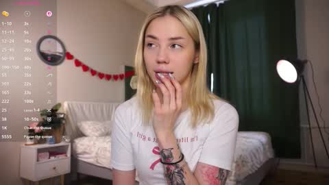 Adeline online show from 7, 3, 2026