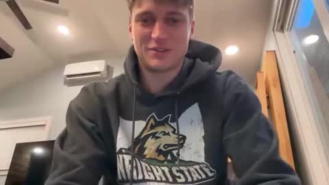 Beau online show from 25, 2, 2026