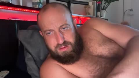 blue_eyes247 online show from 17, 7, 2026