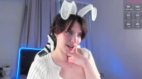 Snapshot of bluebreeze8 chatting on 28, 4, 2026 Charlotte dont forget to thumbs up me online show from 28, 4, 2026