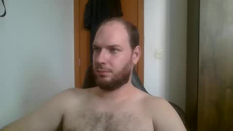 Snapshot of bluec2c chatting on 14, 1, 2025 Blue online show from 14, 1, 2025