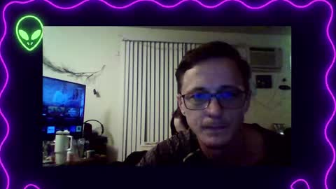 Snapshot of blueeyedbeauty1995 chatting on 11, 11, 2025 Blueeyedbeauty online show from 11, 11, 2025