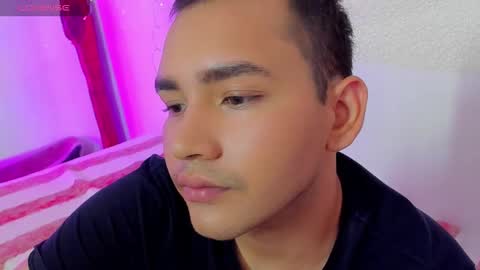 Snapshot of bluehsunny chatting on 18, 12, 2025 alexander online show from 18, 12, 2025