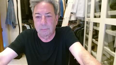 Snapshot of blueisles chatting on 9, 12, 2024 blueisles online show from 9, 12, 2024