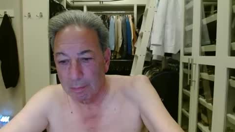 Snapshot of blueisles chatting on 16, 2, 2025 blueisles online show from 16, 2, 2025