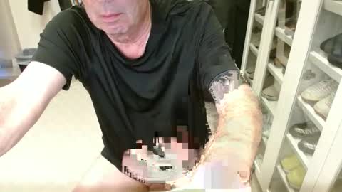 Snapshot of blueisles chatting on 20, 2, 2025 blueisles online show from 20, 2, 2025