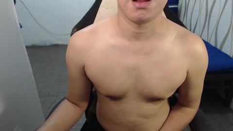 Snapshot of blueranger27 chatting on 6, 12, 2024 Andy Tan online show from 6, 12, 2024