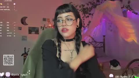 Snapshot of blushing_nymph chatting on 4, 1, 2025 Im Nym Justa nymph on twitter and IG online show from 4, 1, 2025