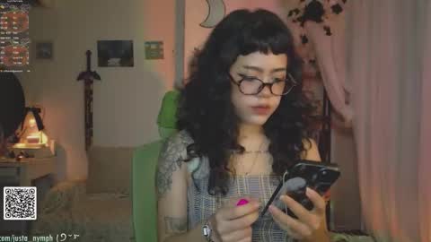 Snapshot of blushing_nymph chatting on 11, 10, 2025 Im Nym Justa nymph on twitter and IG online show from 11, 10, 2025