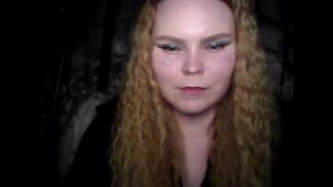 blushing_star online show from 26, 2, 2025