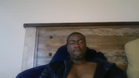 bluuthunder1914 online show from 20, 12, 2025