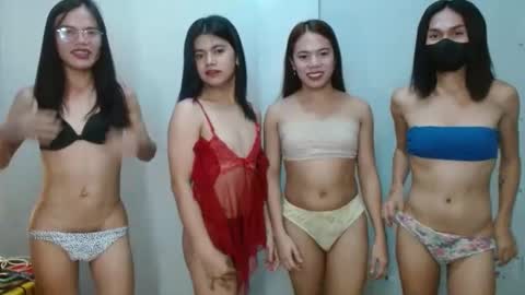 Snapshot of blythe_show chatting on 17, 2, 2025 blythe_show online show from 17, 2, 2025