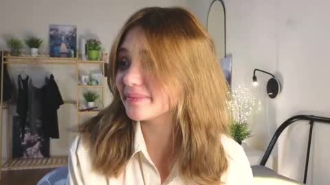 Erica online show from 24, 2, 2025