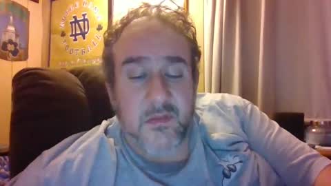 Snapshot of bman233450 chatting on 11, 9, 2025 bman233450 online show from 11, 9, 2025