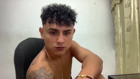 Bob  INDEPENDENT MODEL online show from 24, 12, 2024