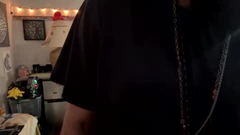 Snapshot of bobbyq2969 chatting on 12, 10, 2025 bobbyq2969 online show from 12, 10, 2025