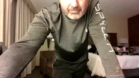 bobjones5003 online show from 28, 2, 2025