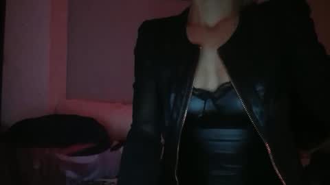 Karol online show from 23, 11, 2025