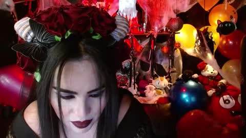 Paris online show from 31, 10, 2025