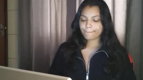 bombomepimenta online show from 26, 11, 2025