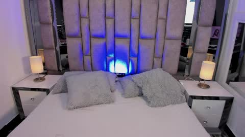 bonet_iris online show from 6, 4, 2026