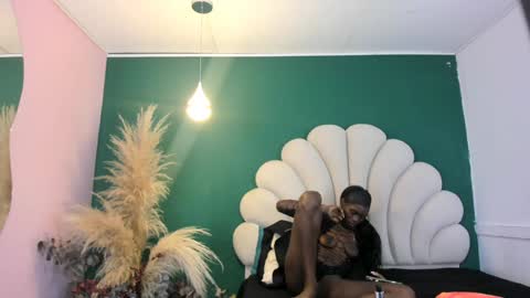 bonieklent online show from 24, 12, 2024