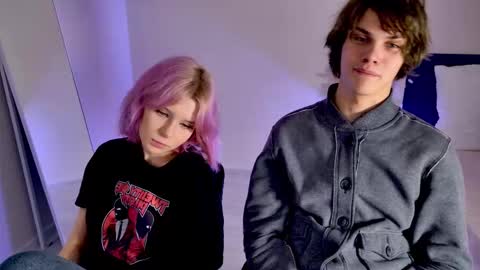 Jessy  Mark online show from 12, 11, 2025