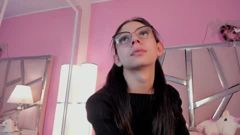 Bonnie  online show from 27, 12, 2024