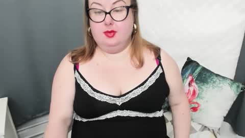 Bonnie online show from 4, 1, 2025