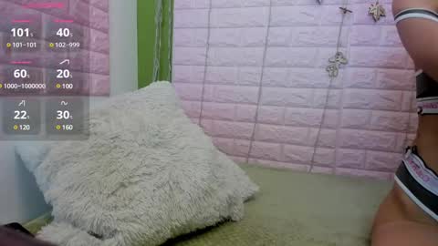 Snapshot of bonnieshyy chatting on 18, 12, 2024 Bonnie online show from 18, 12, 2024