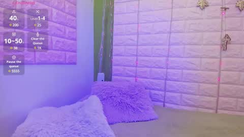 Snapshot of bonnieshyy chatting on 9, 1, 2025 Bonnie online show from 9, 1, 2025