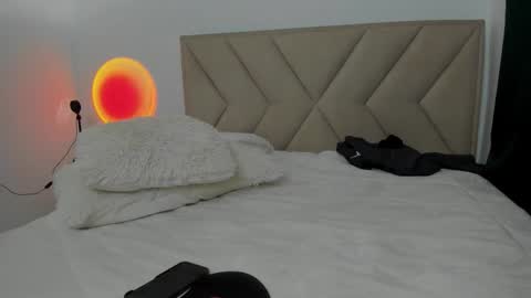 Snapshot of bonnieshyy chatting on 21, 9, 2025 Bonnie online show from 21, 9, 2025