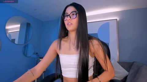 Snapshot of bonnyrosex chatting on 14, 12, 2025 Bonny online show from 14, 12, 2025