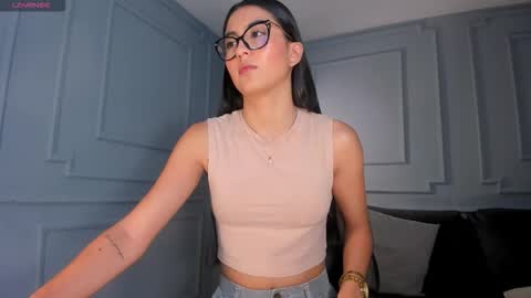 Snapshot of bonnyrosex chatting on 17, 12, 2025 Bonny online show from 17, 12, 2025