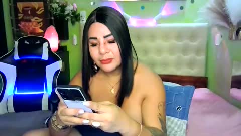 Snapshot of boobsylicious69 chatting on 29, 9, 2025 Miles online show from 29, 9, 2025