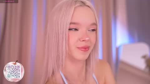 Snapshot of boobybliss chatting on 9, 7, 2026 Alina online show from 9, 7, 2026