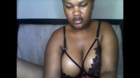 boobylicious012 online show from 29, 4, 2026