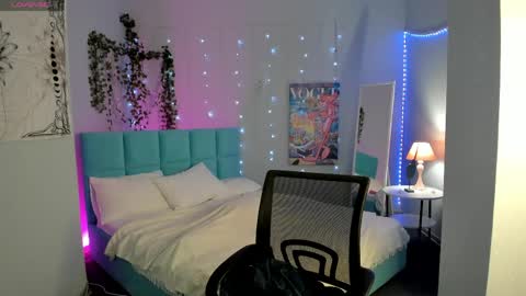 Milena online show from 10, 4, 2026